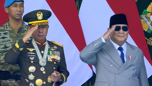 Mabes TNI melakukan perubahan seragam Pakaian Dinas Upacara (PDU) 1 bertepatan dengan dengan peringatan HUT ke-81 TNI, pada Senin (5/10) hari ini.