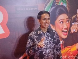 Bintangi Film Bapak Paling Jujur, Andovi Da Lopez Suka Satir Politik