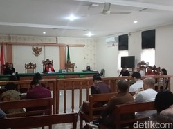 Ambil Paket 483 Gram Ganja dan 33,7 Gram Kokain, WN Belarusia Diadili