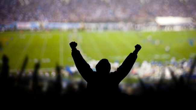 Viral Suporter Doakan Timnas Indonesia Juara, Netizen Sebut Ada Bantuan "Jalur Langit"