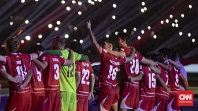 Timnas Indonesia berselebrasi usai mengalahkan Timnas Thailand pada final FIFA ASEAN Cup 2026 di Stadion Utama Gelora Bung Karno (SUGBK), Senayan, Jakarta, Senin (5/10/2026). Indonesia juara setelah mengalahkan Thailand lewat adu penalti dengan skor