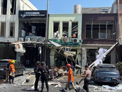 Dahsyatnya Ledakan Gas di RM Nasi Tempong Sri Dewi Pakuwon City