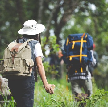 Mau Mendaki di Akhir Pekan? Coba 5 Gunung di Dekat Jakarta Ini
