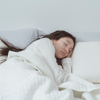 5 Ciri Tidur Kamu Sudah Berkualitas dan Nyenyak, Bukan Cuma Lama