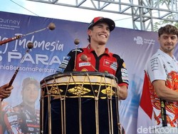 Ribuan Warga Mataram Antusias Sambut Rider MotoGP, Rela Datang Sejak Pagi