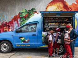 PIS-Perpusnas Perluas Literasi Kelautan Anak Lewat Mobil Perpustakaan Keliling