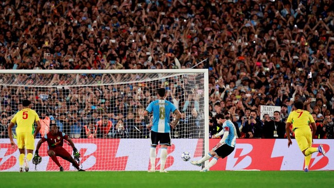 Soccer Football - International Friendly - Argentina v Benin - Estadio Monumental, Buenos Aires, Argentina - October 6, 2026 Argentina's Lionel Messi scores their third goal from the penalty spot REUTERS/Matias Baglietto