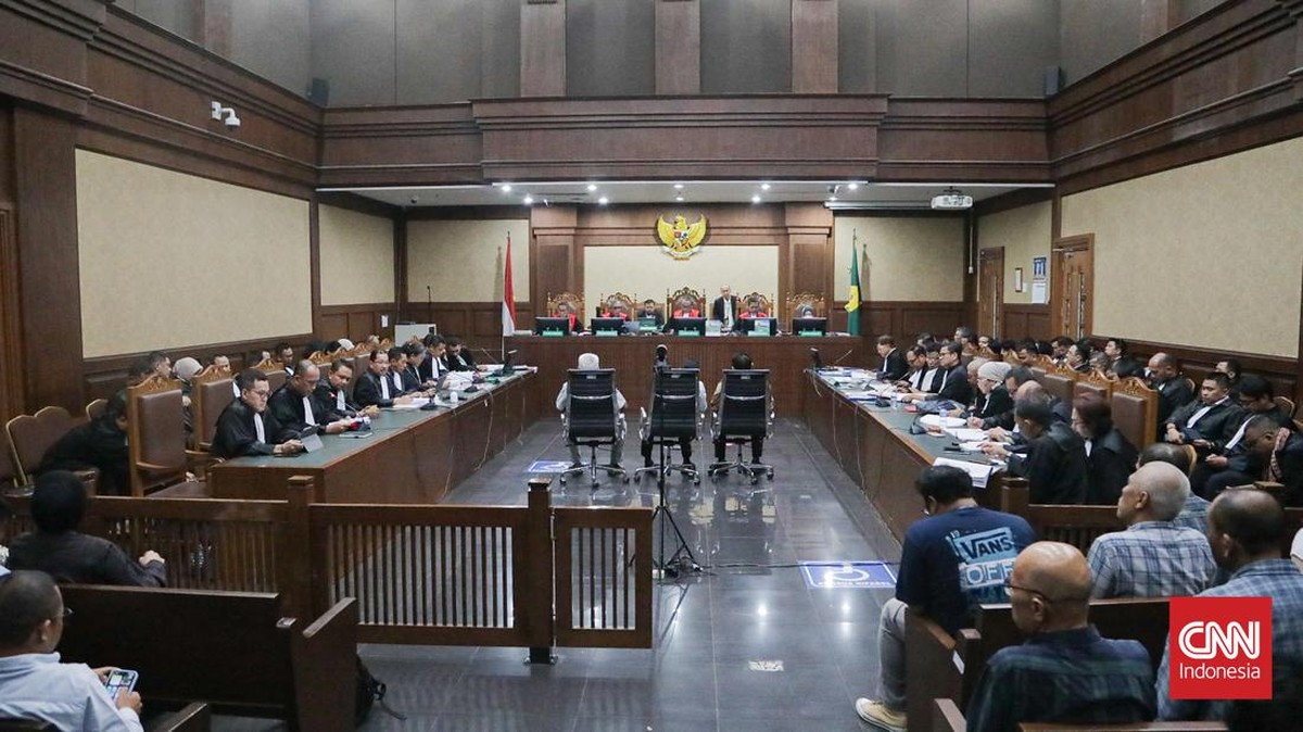 Sidang Perdana Kasus Dugaan TPPU Febrie Adriansyah