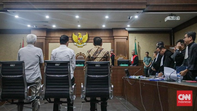 Sidang Perdana Kasus Dugaan TPPU Febrie Adriansyah