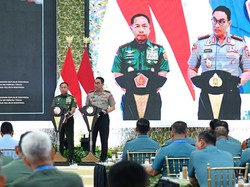Kapolri di Acara Taklimat Presiden: Kami Dukung Kebijakan-Program Pemerintah