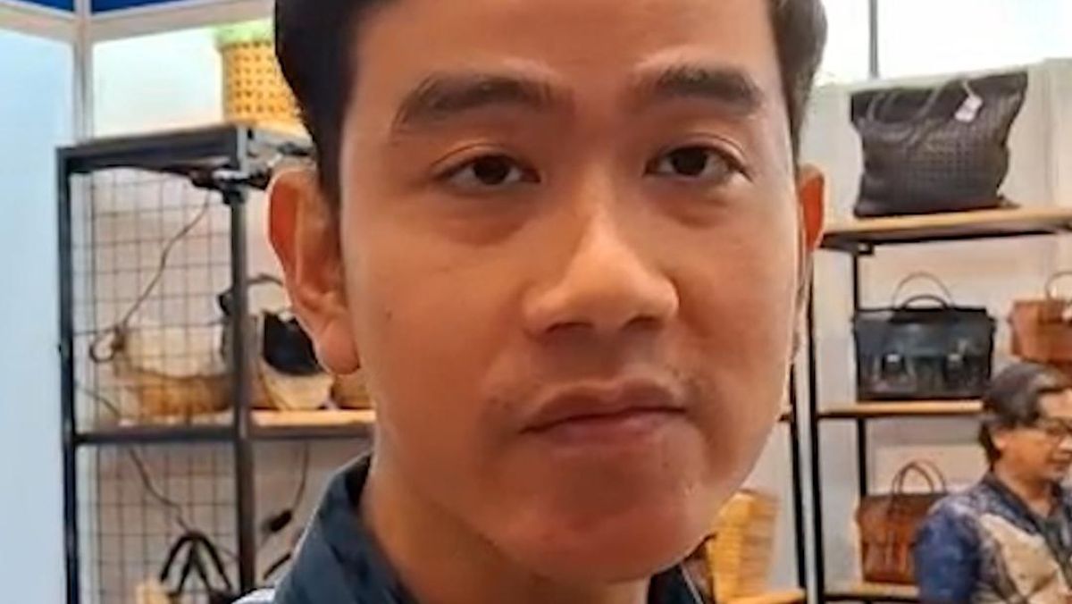 Gibran Klaim Siap Buka Ijazah di PTUN Usai Denny Cabut Gugatan — NadiKabar.com