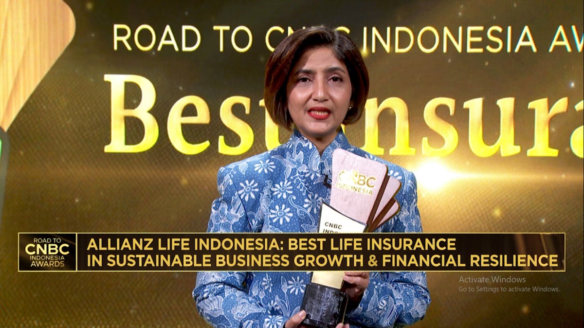 Allianz Life Raih Best Life Insurance in Sustainable Business Growth