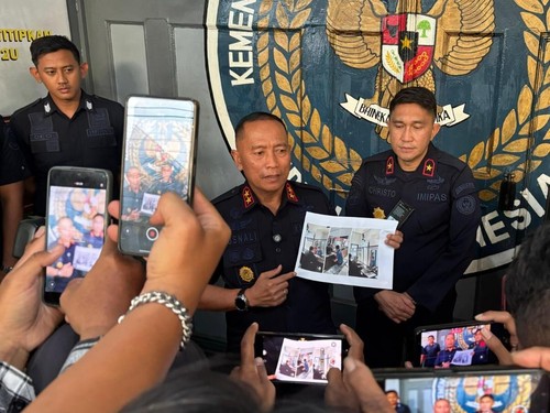 Ditjen PAS Kemenimipas mencabut pembebasan bersyarat Mochamad Subchi Azal Tsani alias Bechi setelah temuan malaadministrasi.