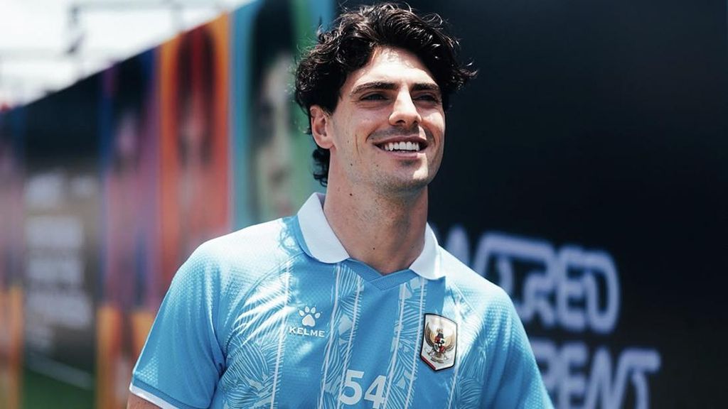 Heboh 'Firman' Aldeguer Pakai Jersey Timnas Indonesia di Mandalika