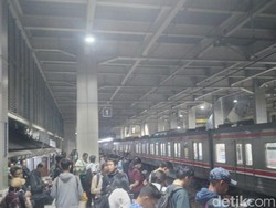 Ada Orang Tertabrak KRL di Serpong, Perjalanan Green Line Terganggu Malam Ini