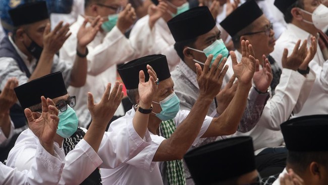 Shalat Memohon Hujan di Palembang