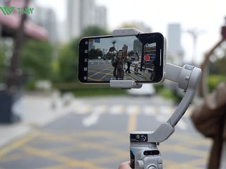 Cara Vlog Solo Tanpa Cameraman, Setup Gimbal Tracking, Lampu, dan Remote