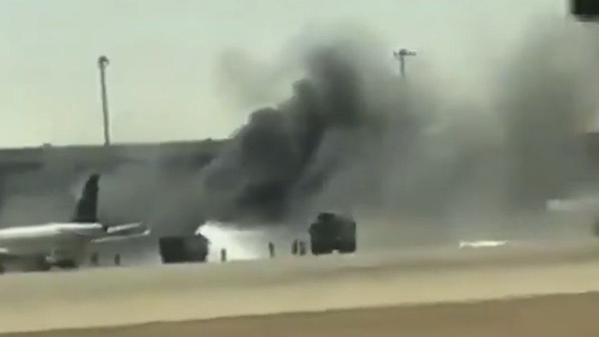 Terbaru! Bandara Riyadh Arab Saudi Diserang Rudal, 12 Orang Tewas
