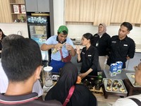 M-CONNECT Midtown Hotels: Dorong Keterampilan Warga Binaan Bengkel Sehat Mandiri