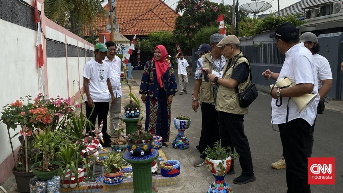 Two Jakarta Neighborhoods Showcase Programs Ahead of Benyamin S Award Final
