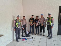 Gelagat Gugup 2 Pemuda Cianjur Bongkar Rahasia Ratusan Obat Haram