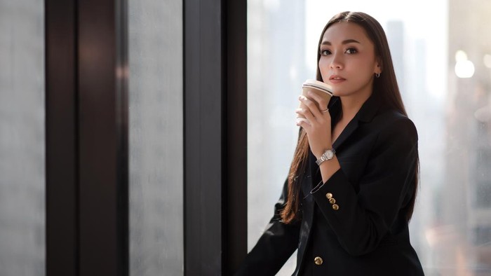 8 Gaya Berpakaian Orang IQ Tinggi yang Tunjukkan Karakter Mereka Menurut Psikologi