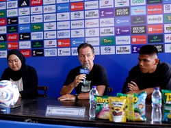 Van Gastel Siapkan Strategi PSIM Jogja untuk Redam Persija