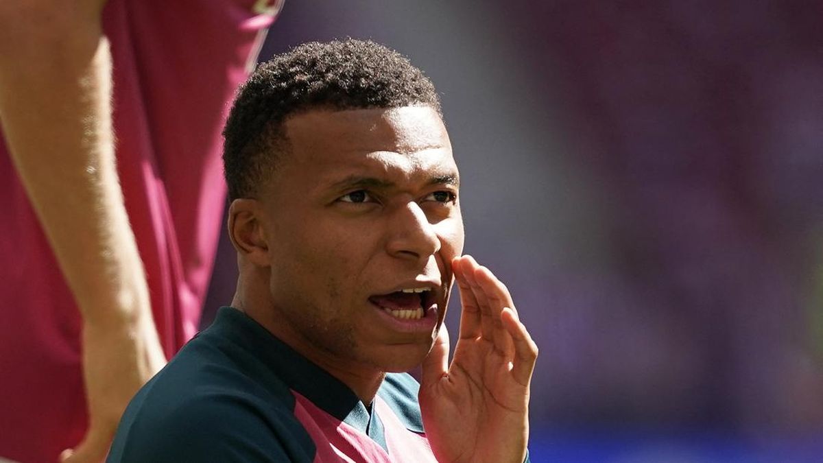 Ilustrasi berita Olahraga: Eks Real Madrid: Jaga Sikapmu, Mbappe