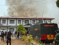 Razia HP Berujung Lapas Merauke Diduga Dibakar, Sejumlah Napi Kabur
