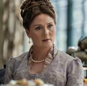 Netflix Resmi Angkat Kisah Cinta Lady Violet Muda Jadi Spinoff Bridgerton