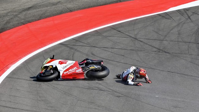 Pembalap Berjatuhan Saat Sesi Practice MotoGP Mandalika 2026