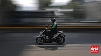 Pemerintah resmi menerbitkan Peraturan Presiden (Perpres) serta Keputusan Menteri Perhubungan terbaru yang resmi membatasi potongan ojek online (Ojol) maksimal 8 persen, Kamis (8/10)