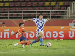 4 Fakta Persib King Remontada Taklukkan Port FC di Thailand