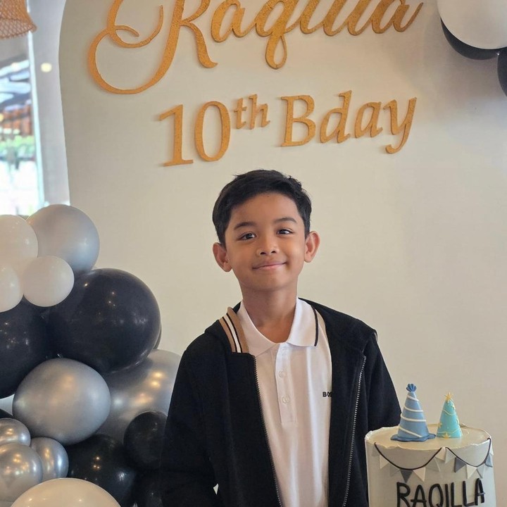 <p>Raqilla tak hanya berbakat di dunia akting, ia juga cukup aktif di bidang olahraga. Raqilla diketahui pernah mengikuti kompetisi futsal di sekolahnya dan meraih juara pertama bersama timnya. (Foto: Instagram @rio.stokhorst)</p>
