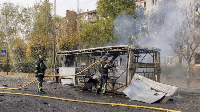 Rusia Serang 2 Bus di Ukraina