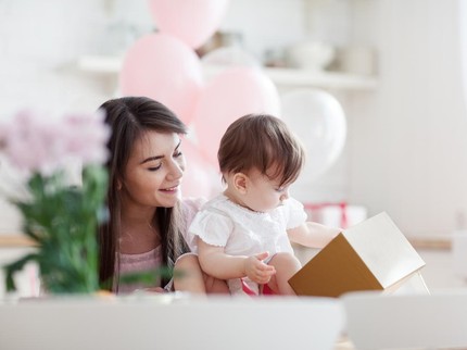 Kisah Haru Bunda Rayakan Ultah Pertama Si Kecil setelah Alami 20 Kali Keguguran