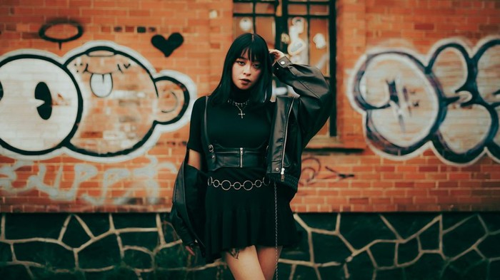 5 Ciri Kepribadian Penyuka Estetika Gelap dan Misterius