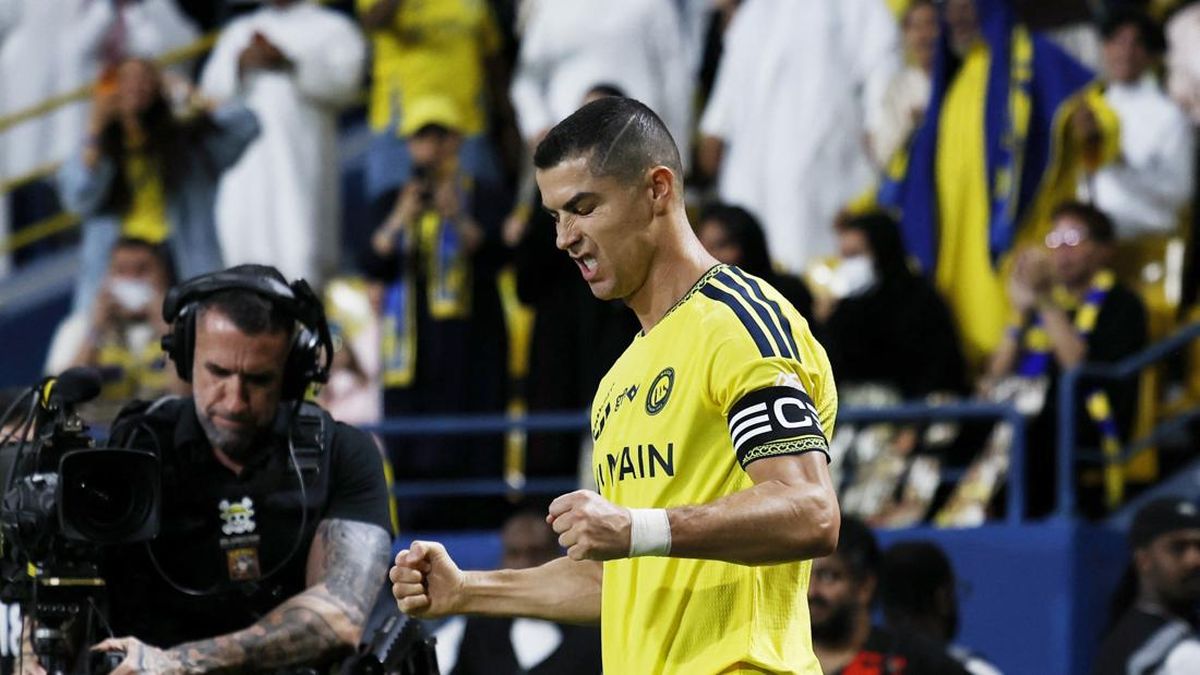 Cristiano Ronaldo Berjarak 20 Gol Lagi buat Capai 1.000 Gol — NadiKabar.com