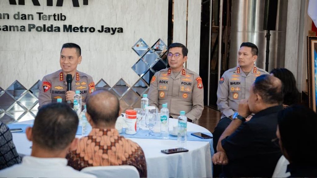 Beri Ruang Publik Mengadu, Kapolda Metro Siapkan Nomor WA