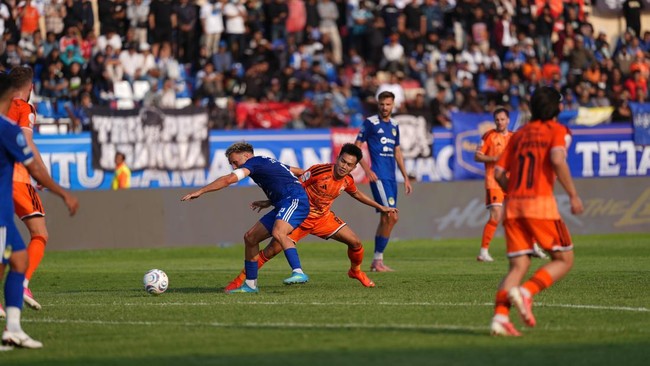 Persija menang 4-0 aIM Yogyakarta di Stadion Sulta Agun, Bantul, Sabtu (10/10).