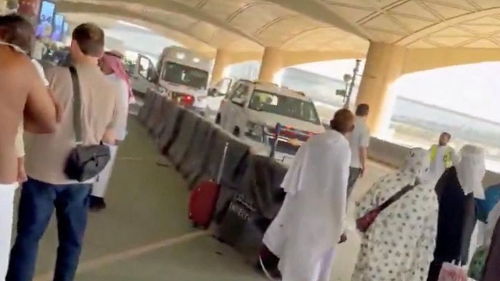Serangan ke Bandara Riyadh, 12 Orang Tewas dan Lebih dari 300 Terluka