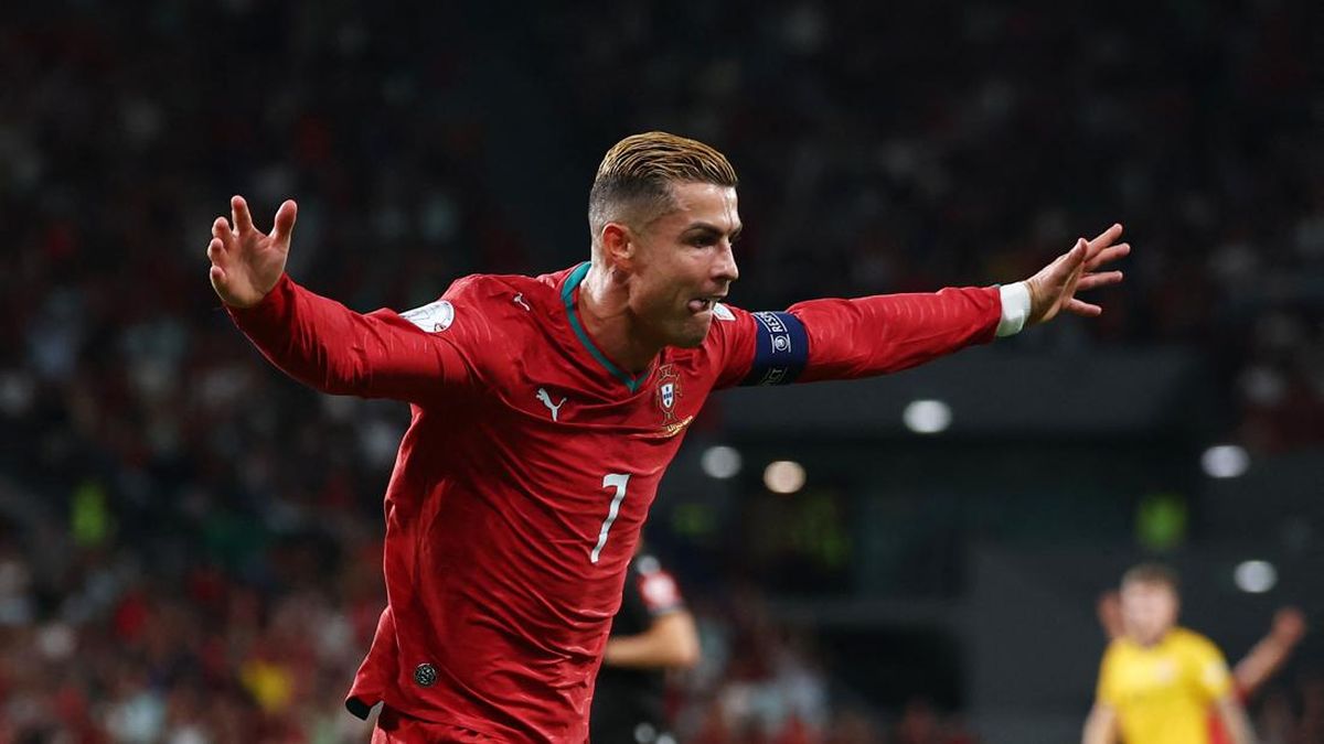 Ronaldo Diskors, tapi Comeback ke Timnas Portugal November — NadiKabar.com
