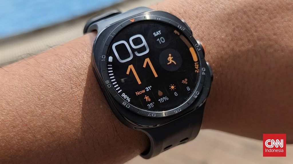 Bagaimana Samsung Galaxy Watch Ultra 2 Bantu Pantau Kesehatan?