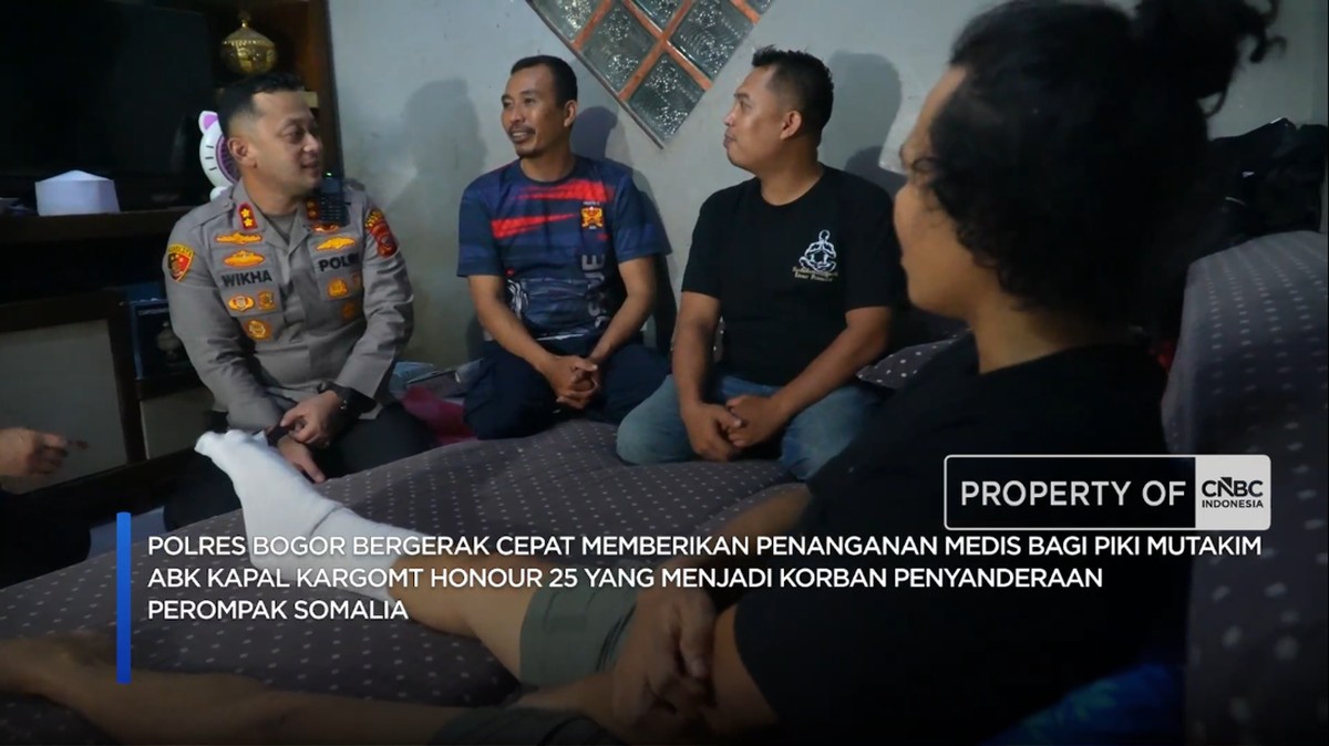 Kapolres Bogor Pimpin Evakuasi Medis Korban Sandera Perompak Somalia