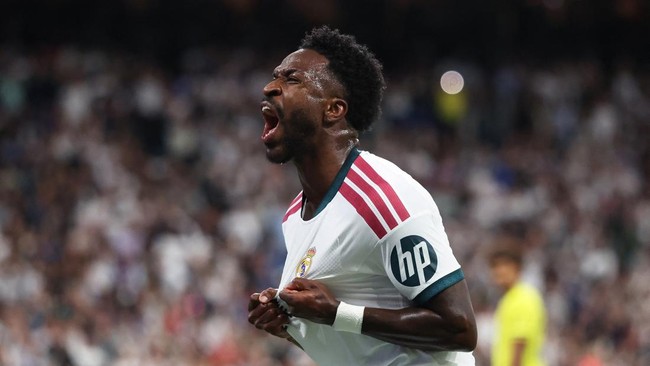 Soccer Football - LaLiga - Real Madrid v Villarreal - Estadio Bernabeu, Madrid, Spain - October 10, 2026 Real Madrid's Vinicius Junior celebrates scoring a goal that was later disallowed REUTERS/Alejandro Martinez Velez