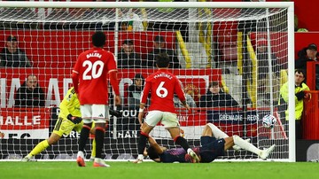 Klasemen Liga Inggris Minggu Pagi: MU Makin Jauh dari Gelar Juara