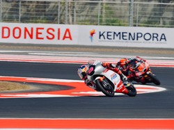 Maximo Quiles Juara Moto3 Mandalika 2026, Veda Ega Finis Keenam