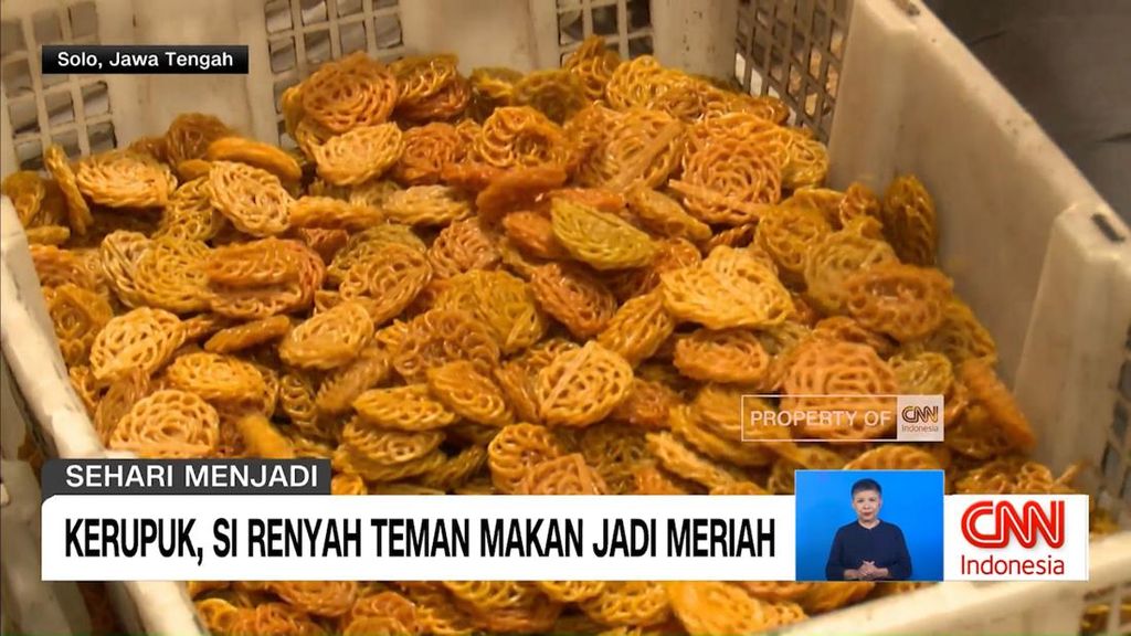 VIDEO: Sehari Menjadi Produsen Kerupuk Aci Khas Solo