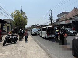 Pesepeda Lansia Tewas Ditabrak Motor di Jalan Dr Radjiman Solo