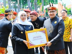 Servis Gratis 9.175 Motor oleh Pemprov Jatim Pecahkan Rekor MURI
